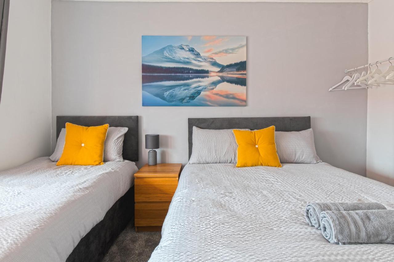 York House - Short Stay Leeds Лийдс Екстериор снимка
