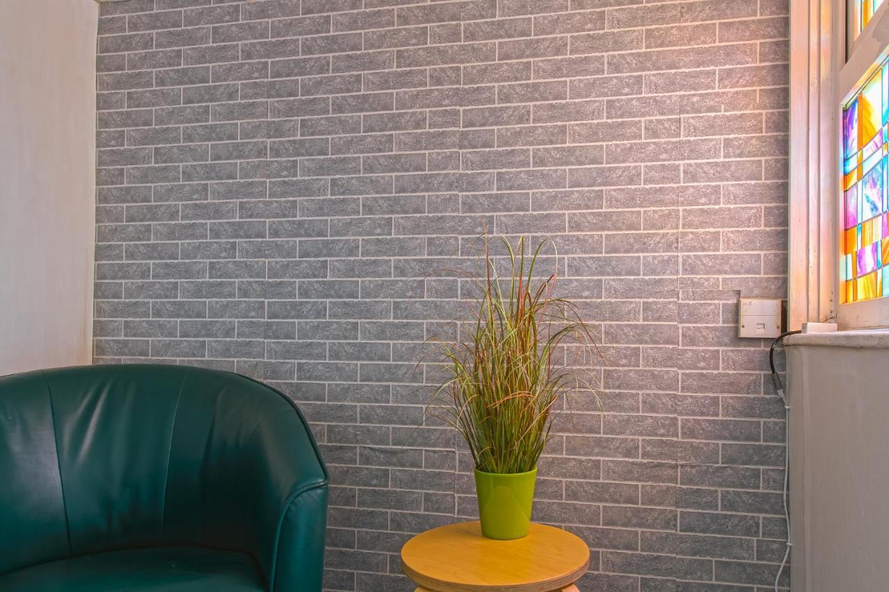 York House - Short Stay Leeds Лийдс Екстериор снимка