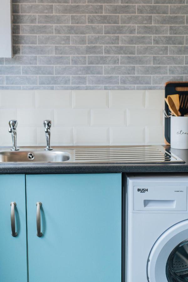 York House - Short Stay Leeds Лийдс Екстериор снимка